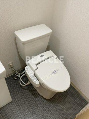 【トイレ】 | フラッティ花園ミンク | シンプルで使いやすいトイレです