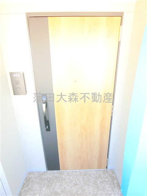プライムネクサス大森北の玄関