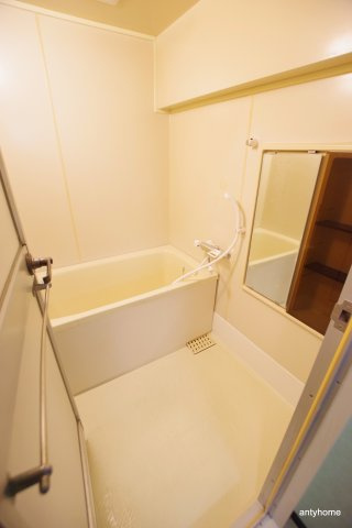 メゾンドノブレ　仲介手数料無料の浴室