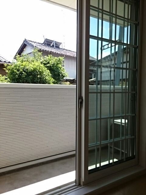 ケイズ　スクウェアのバルコニー