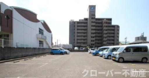 ホープＴＯＭＯの駐車場|駐車場