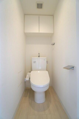 【トイレ】 | ラティエラ品川西大井 | ※写真は同タイプ住戸です。 