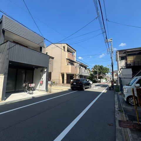 メゾングレインの周辺