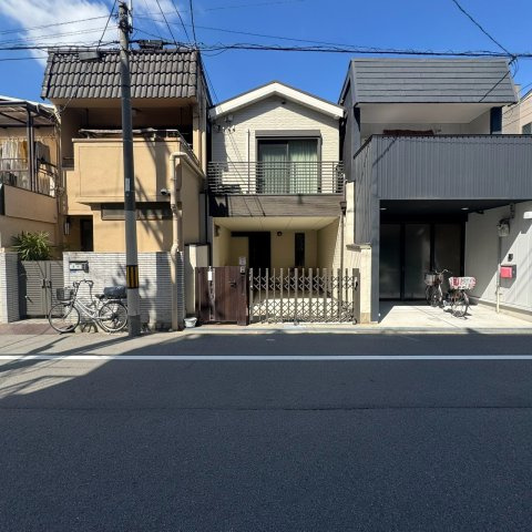 メゾングレインの周辺