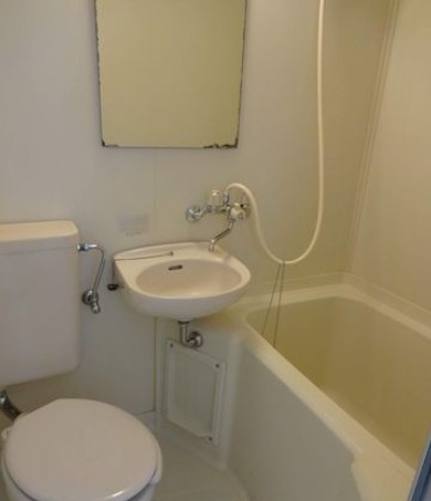 ベルシオン広川の浴室