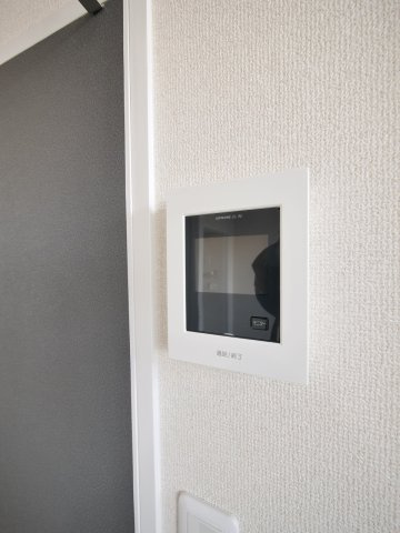 松南ハイツのセキュリティ|※写真は別の部屋のものです。