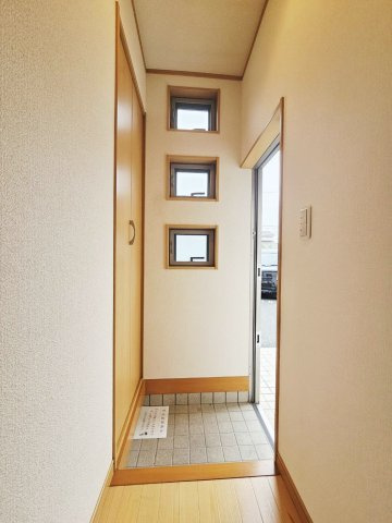 メゾネットYS I Aの玄関