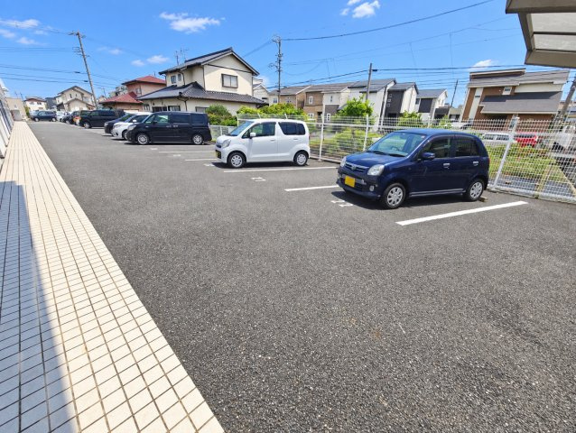 メゾネットYS I Aの駐車場