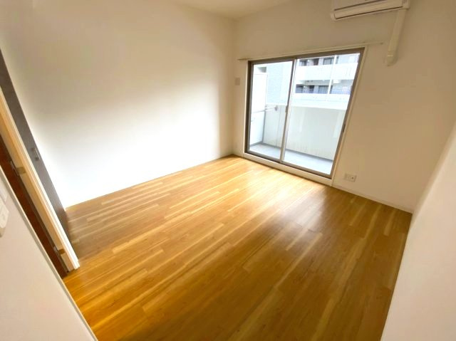 パルティール千種　名古屋市賃貸　仲介手数料無料の居間・リビング