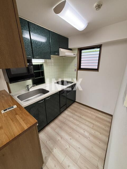 横浜市港北区篠原北２丁目の賃貸マンションのキッチン