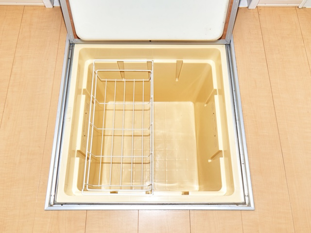 クレサンの収納|キッチン床下収納