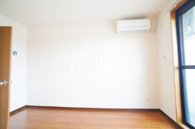 【居間・リビング】 | ラカーサ弐番館 | 洋室のお部屋です。