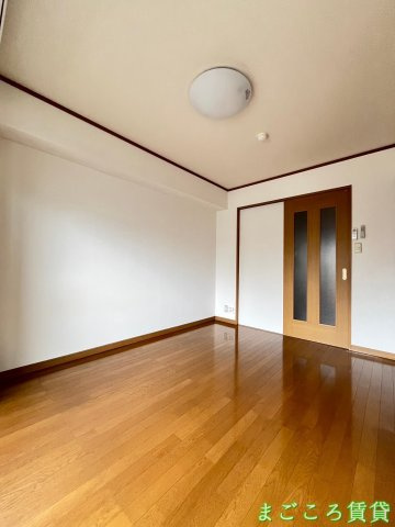 【居間・リビング】 | アパルト谷町