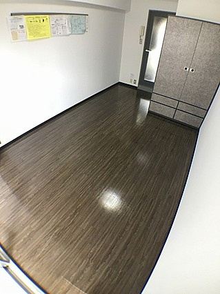 リアライズ六甲1（旧ジュネス六甲Ⅰ）の居間・リビング