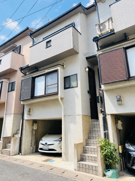太秦袴田町