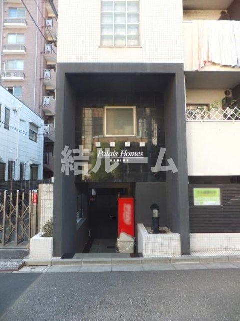 練馬区中村北１丁目の賃貸マンションのエントランス