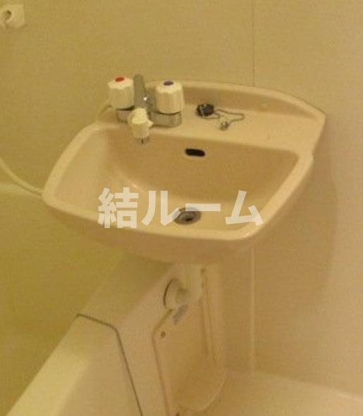 練馬区中村北１丁目の賃貸マンションの洗面所