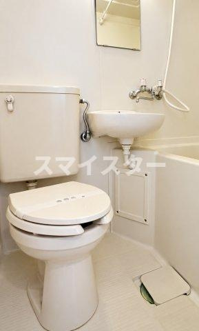ジュネパレス船橋第30のトイレ
