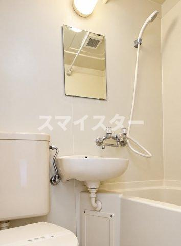 ジュネパレス船橋第30の洗面所