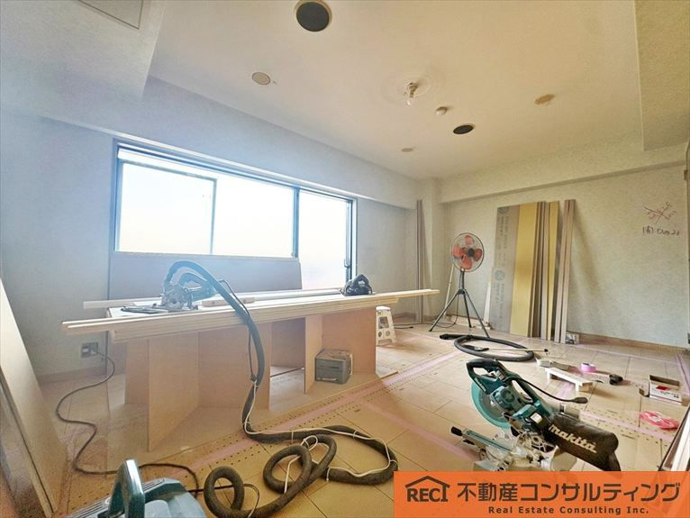 ダイアパレスロイヤル香櫨園の洋室