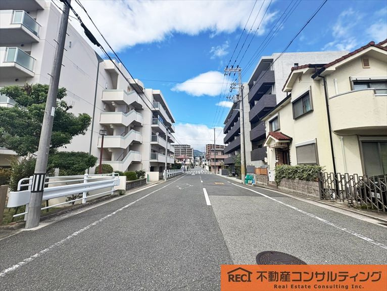 ダイアパレスロイヤル香櫨園の周辺