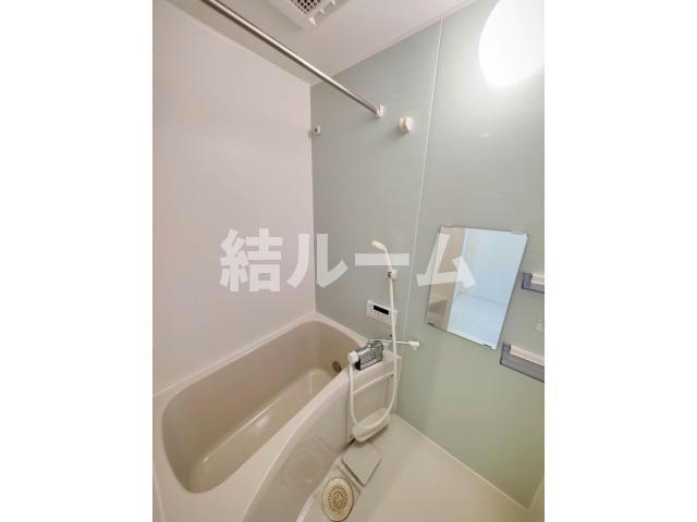 葛飾区金町３丁目のアパートの浴室