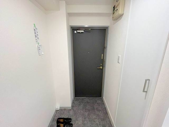 グランドコート新大阪の玄関