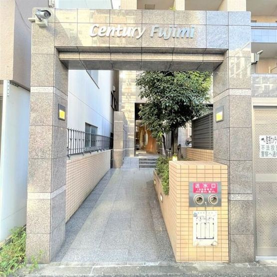 【エントランス】 | センチュリー富士見