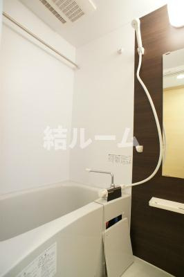 川口市並木２丁目の賃貸マンションの浴室