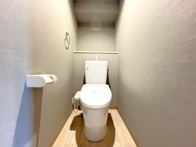 ◆リフォーム済◆橋本駅徒歩２分◆５階建て最上階の南東角住戸の４ＬＤＫ◆メロディーハイム希望ヶ丘のトイレ|トイレ