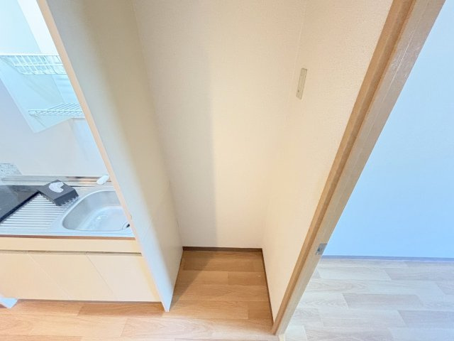 アレルヤの内装