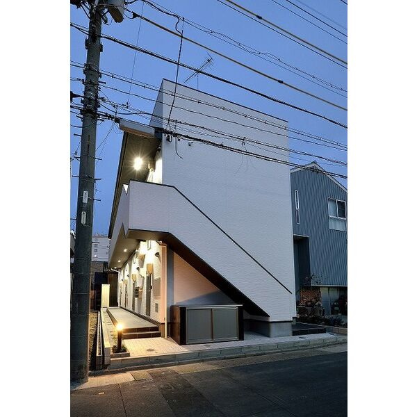 イーグル　名古屋市賃貸　仲介手数料無料のエントランス