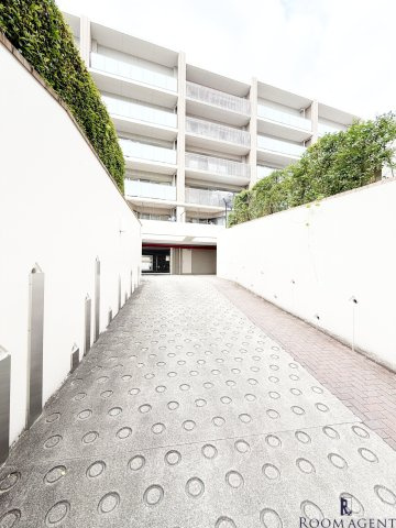 東山公園レジデンスの外観