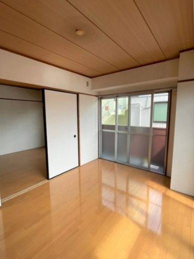 岩瀬マンションの寝室