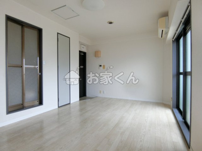 【寝室】 | スパジオ新在家