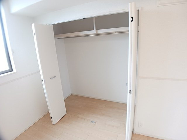 アール　ホームズⅠの収納