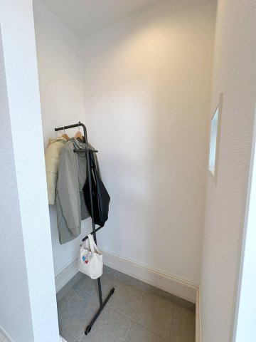 安佐南区伴東8丁目 No.1の収納|シューズインクローク☆