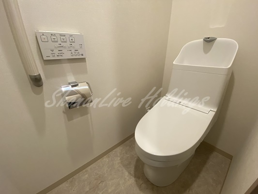 ラフィシア関内のトイレ|トイレ個室♪