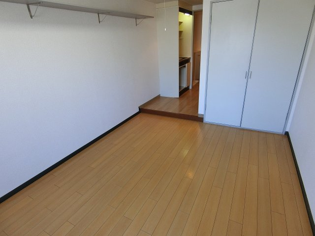 【寝室】 | リエス高尾(リエスタカオ)
