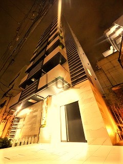 プレミアムキューブ横浜ドゥの外観