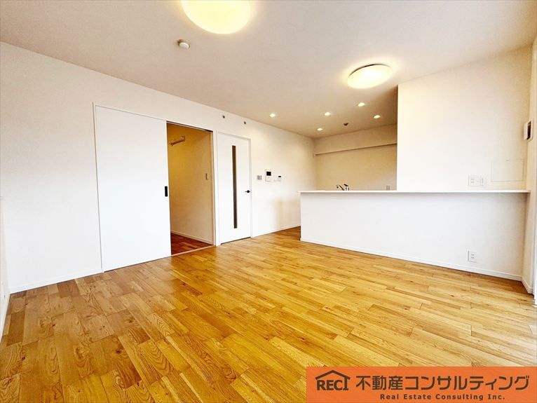 ダイアパレス甲子園の居間・リビング