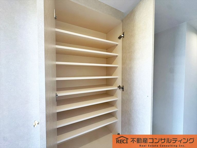 ルイシャトレ香櫨園の収納
