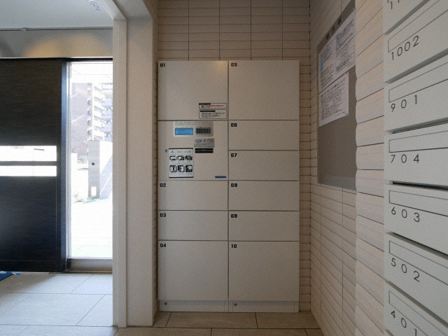 【エントランス】 | レオンヴァリエ大阪ベイシティⅡ