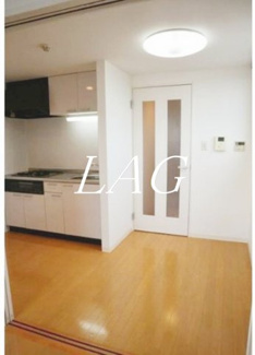 【居間・リビング】 | プレジール | 洋室のお部屋です。