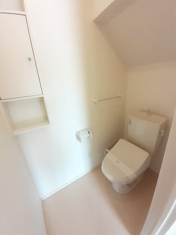 サン　フィオーレ元山Ａのトイレ|清潔感のあるトイレです