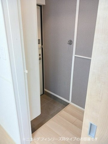 カーサ　福岡　Ⅲの玄関|落ち着いた玄関です