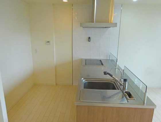 横浜市西区みなとみらい５丁目の賃貸マンションのキッチン