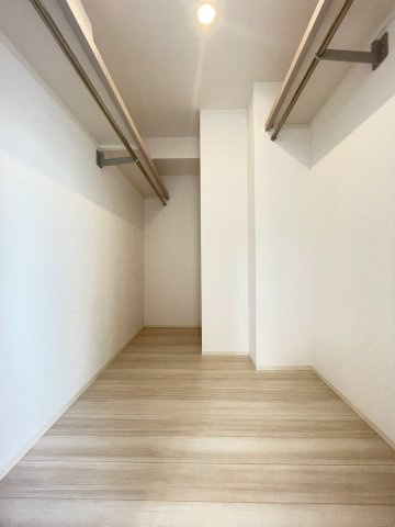ルリアン弐番館の収納