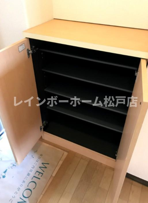仲介手数料（賃料の1.10ヵ月）の50％OFF対象物件！の玄関