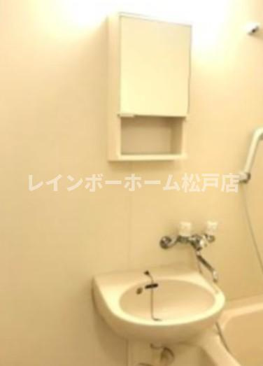 仲介手数料（賃料の1.10ヵ月）の50％OFF対象物件！の洗面所